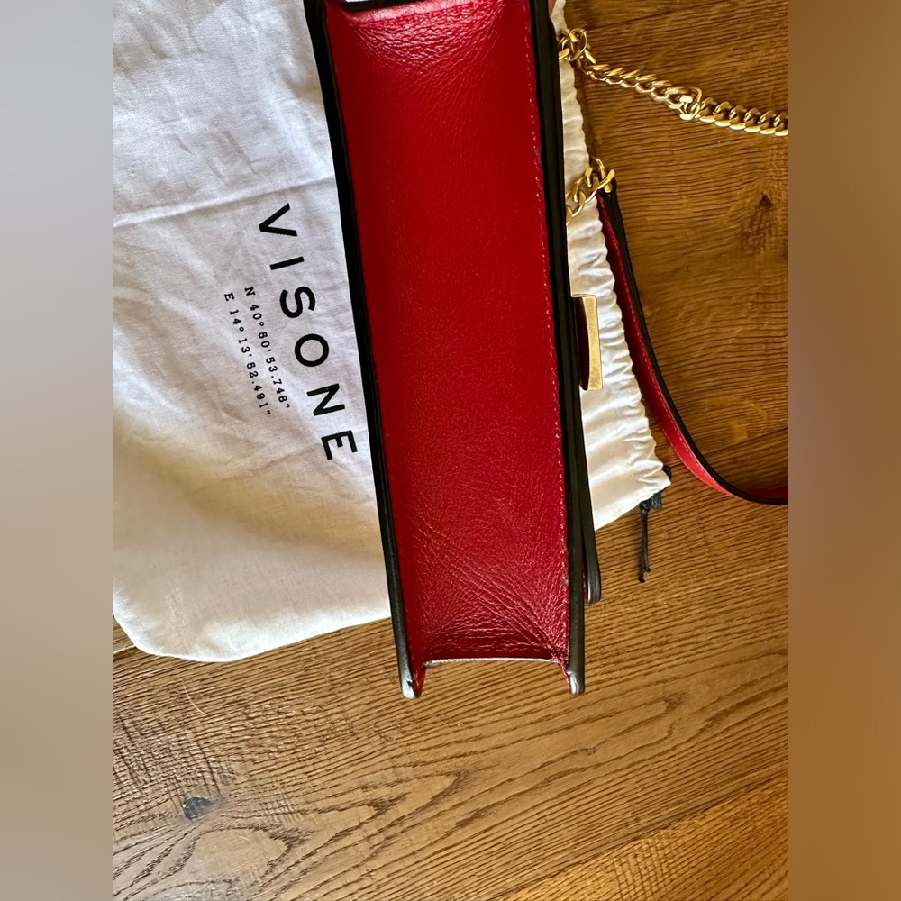 Visone Crossbody - Picture 4 of 8